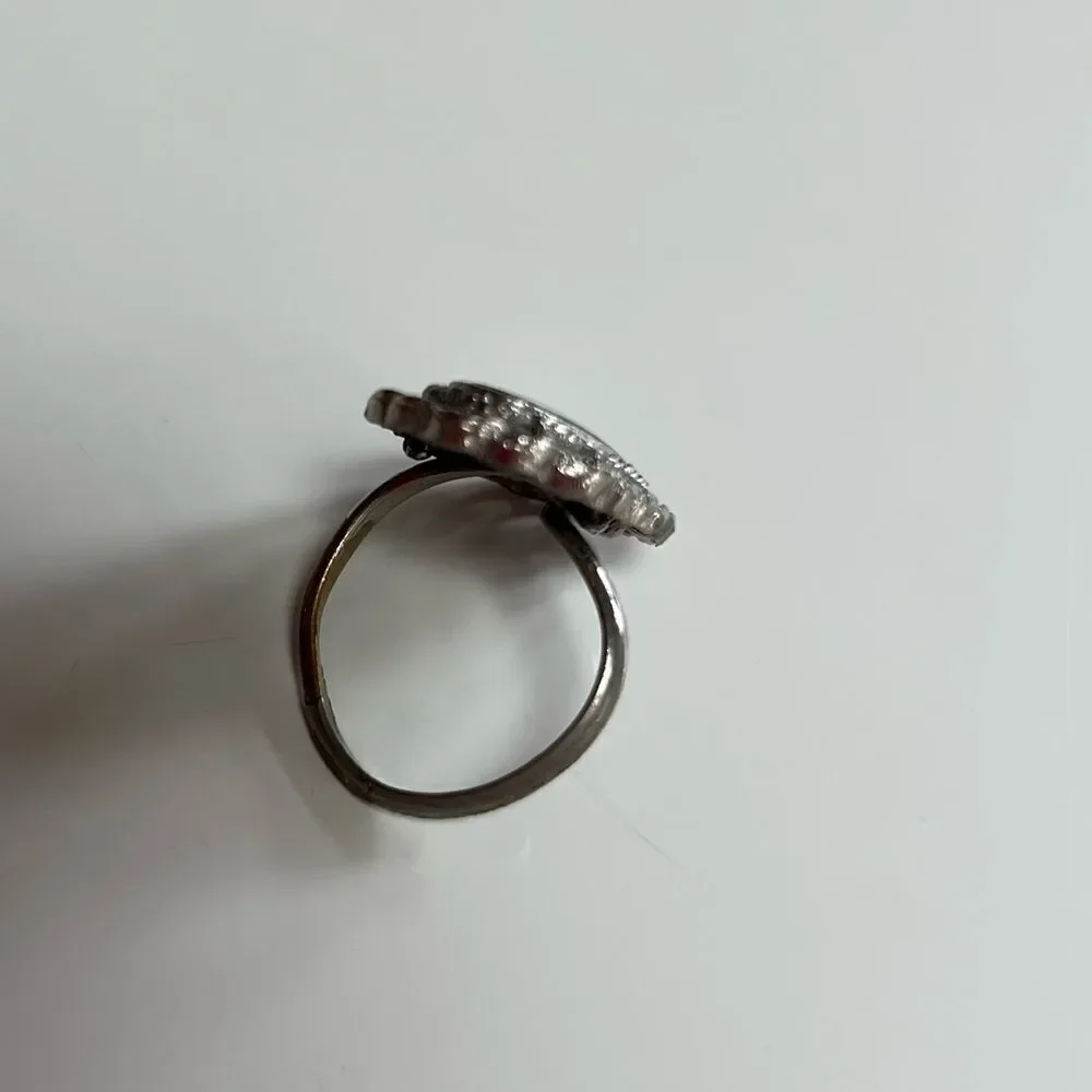 Vintage Silver Mexican Navajo Iridescent Abalone Moonstone Filigree Oval Ring